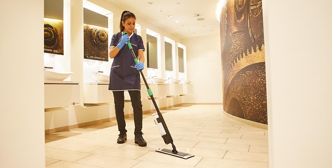 Application Restroom Cleaning
